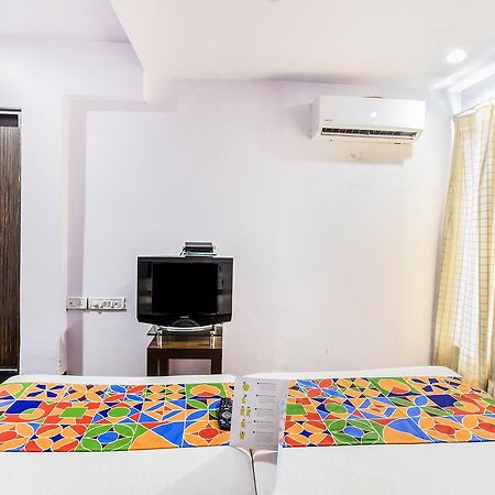 Fabhotel Savoy Suites Mumbai Airport Экстерьер фото