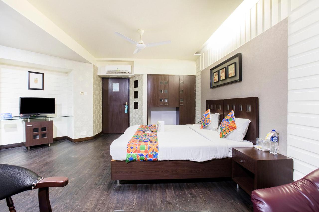 Fabhotel Savoy Suites Mumbai Airport Экстерьер фото