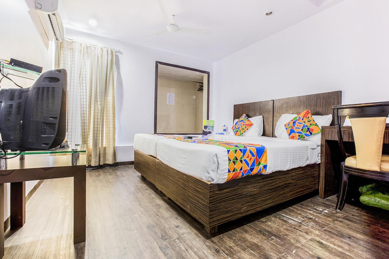 Fabhotel Savoy Suites Mumbai Airport Экстерьер фото